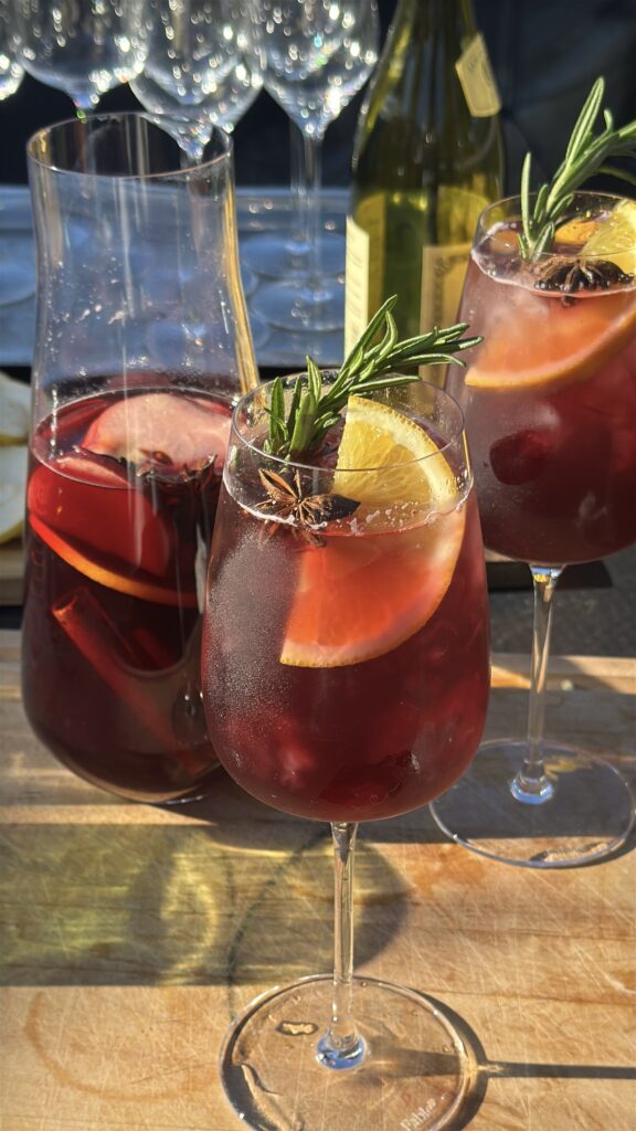 holiday red wine sangria