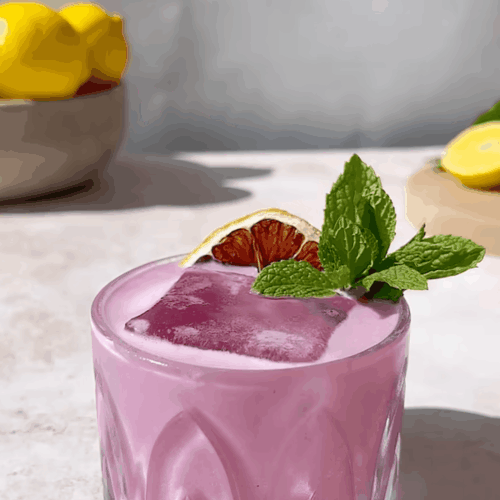 greek yogurt gin smash