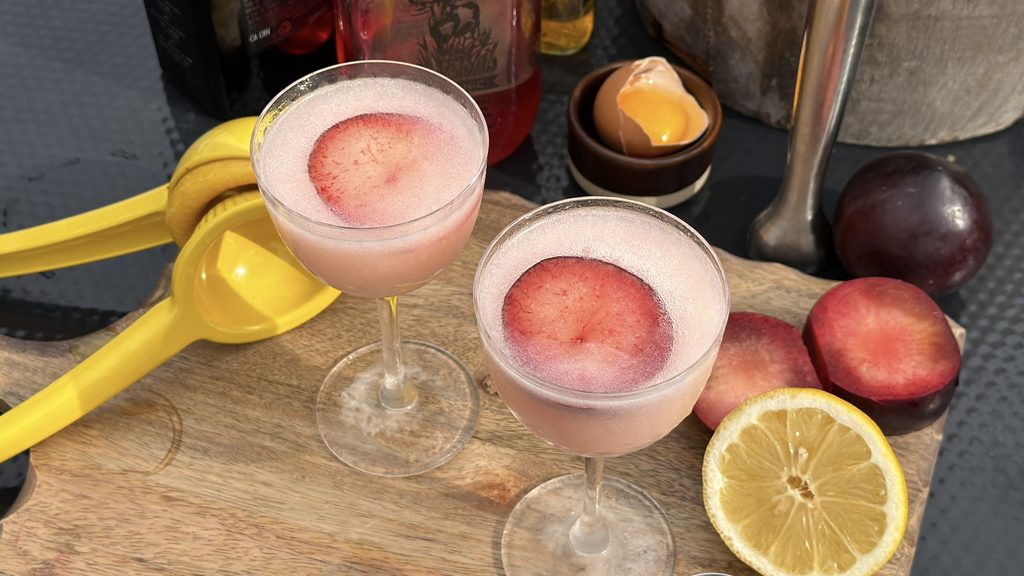 plum amaretto sour