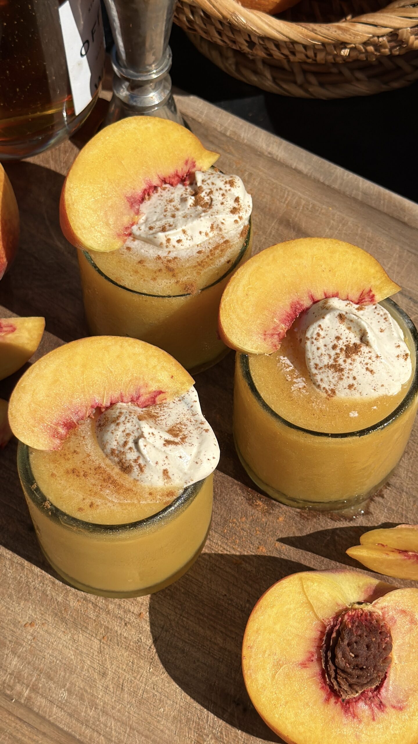 peaches n cream cocktail