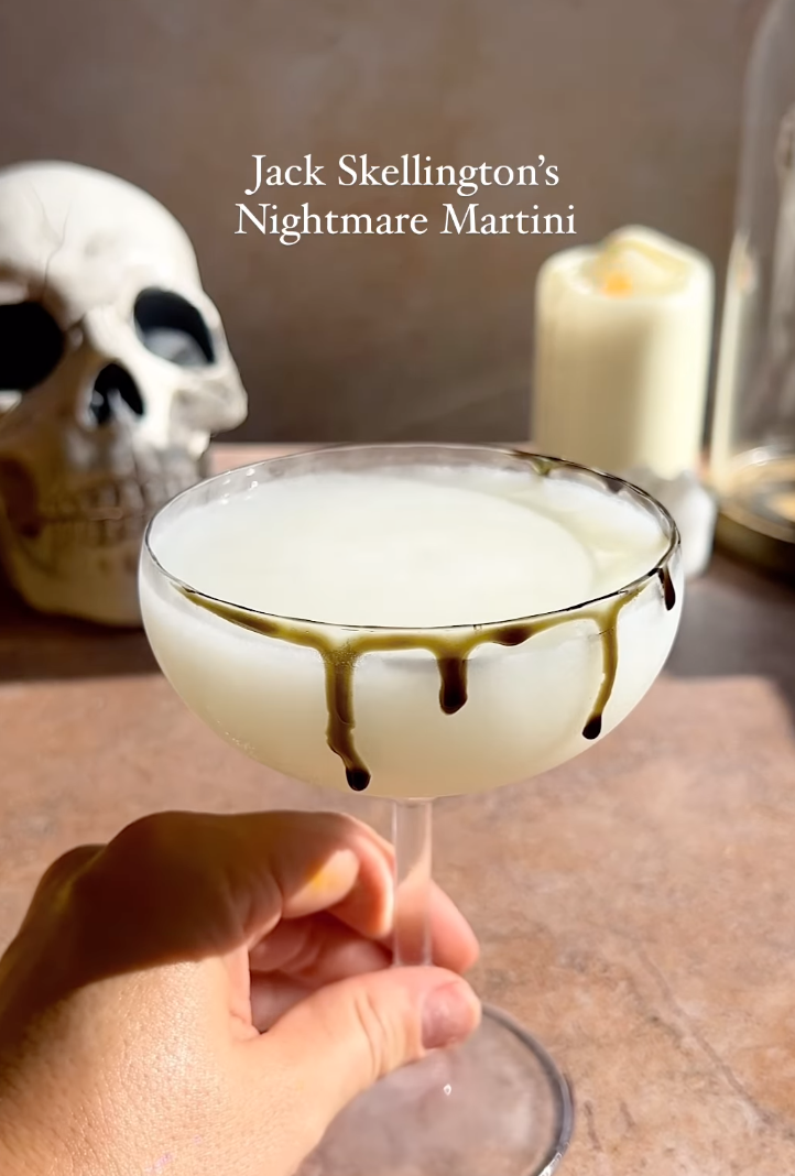 Jack Skellingtons Nightmare Martini