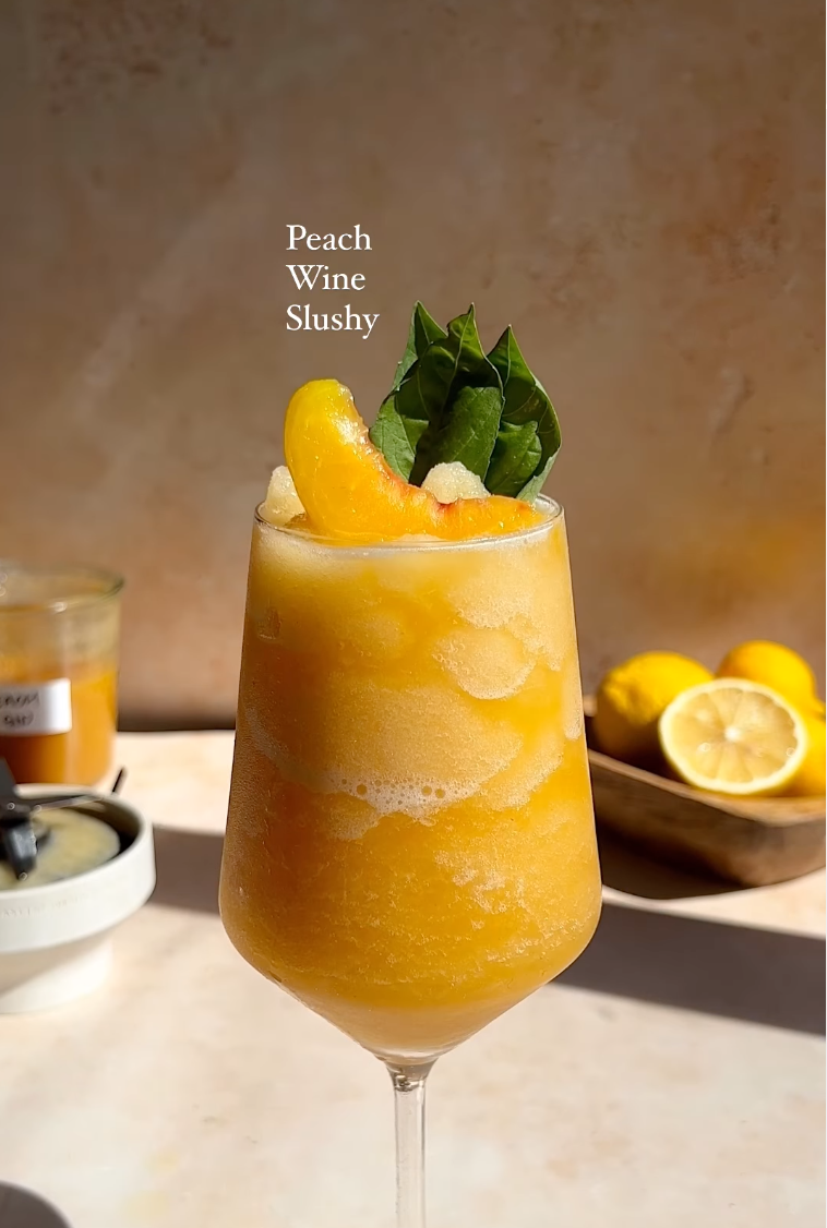 Peach White Wine Slushy