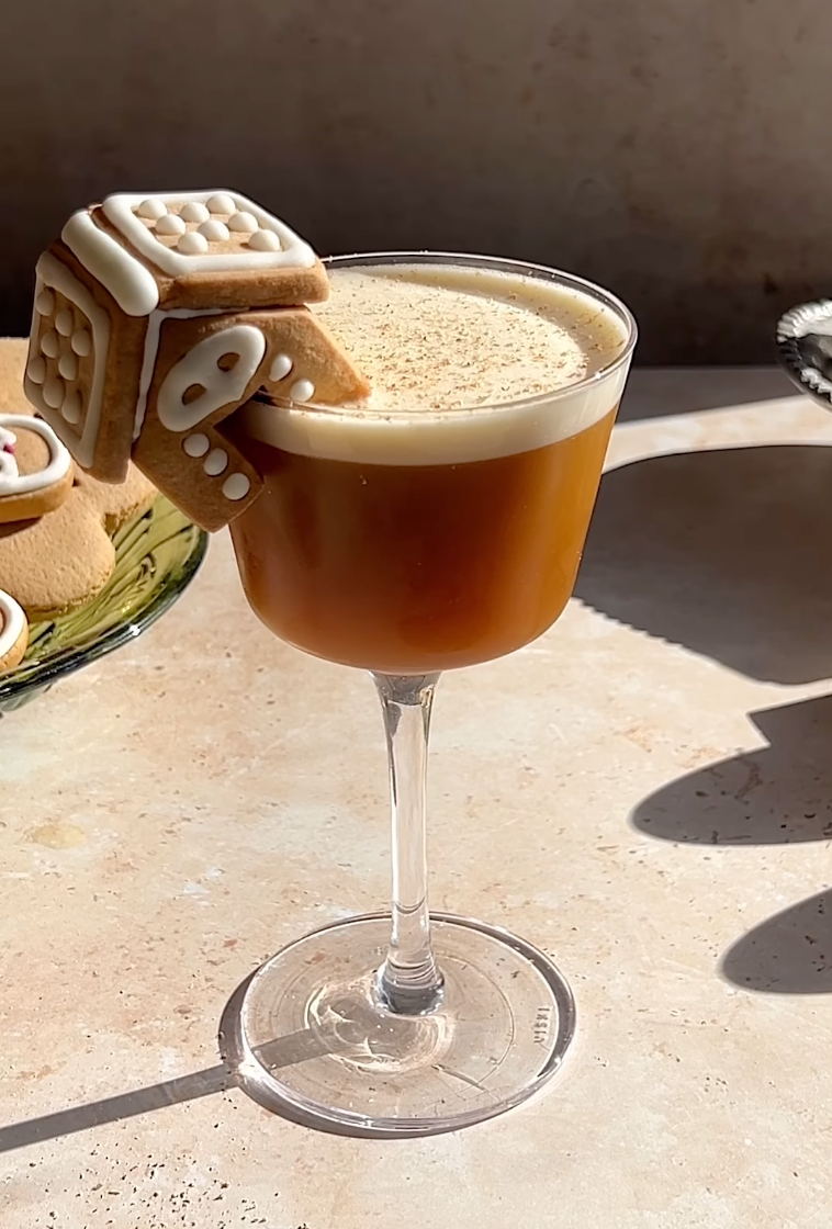 Gingerbread Amaretto Sour