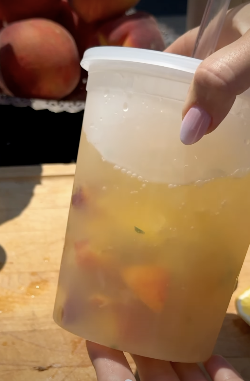 Bourbon Peach Container Lemonade