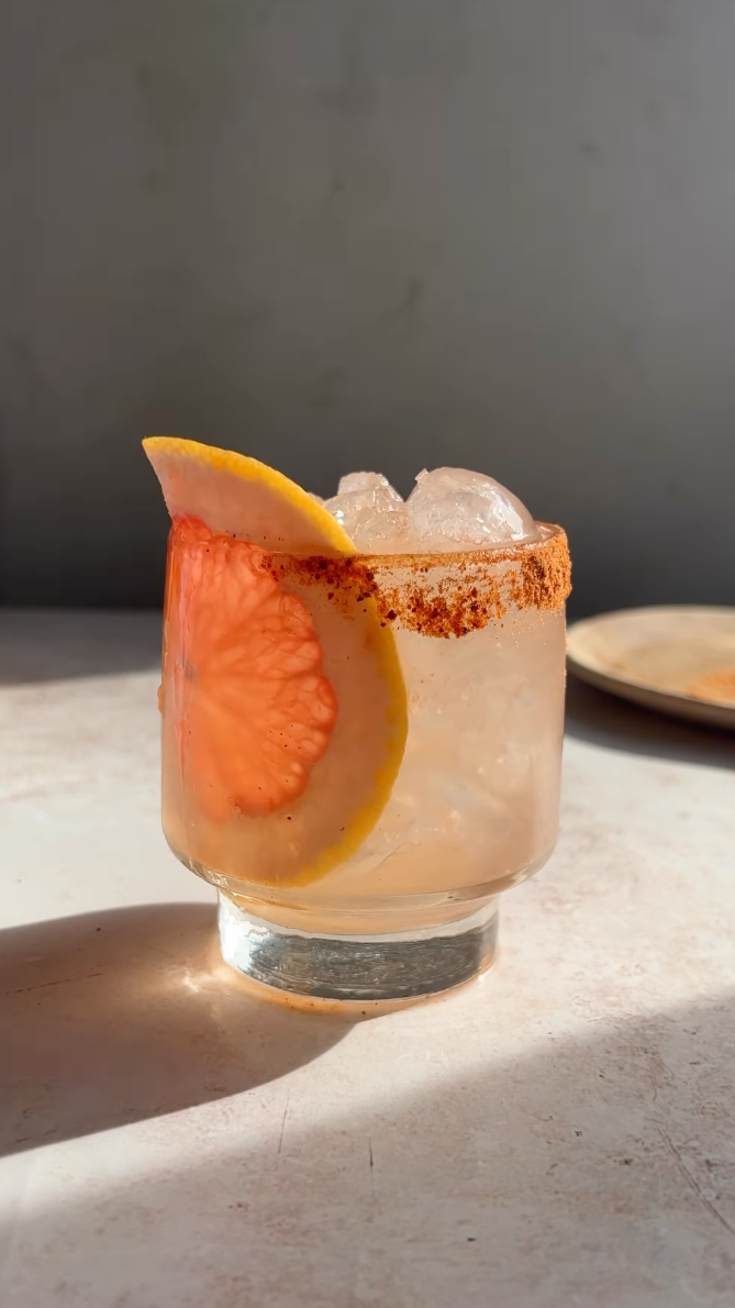 non-alcoholic bitter citrus soda mocktail