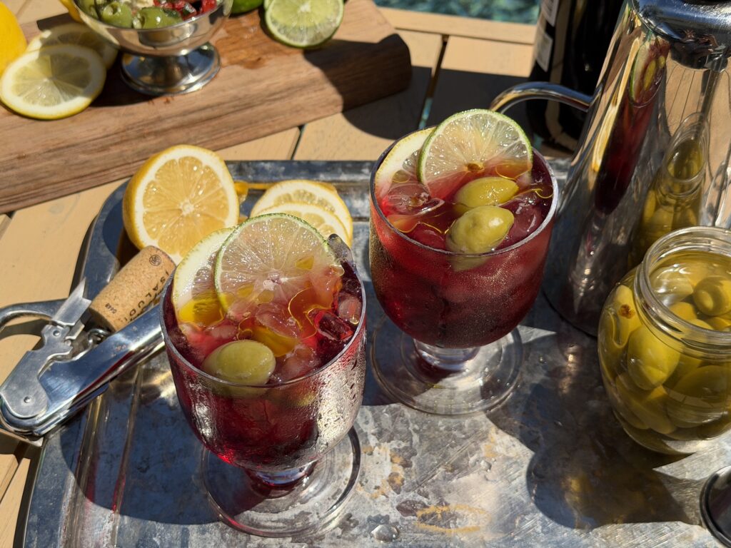 tinto de verano red wine cocktail