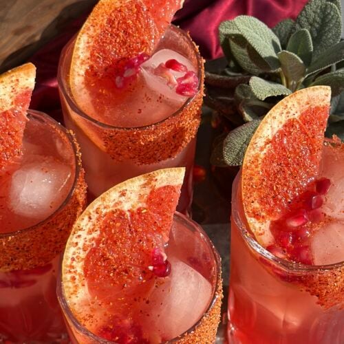 pomegranate paloma