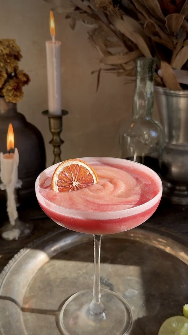 vampire's kiss halloween cocktail